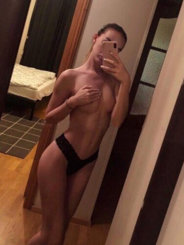 Şişli Escort Bayan Cinsel Sağlık Konularına Değiniyor