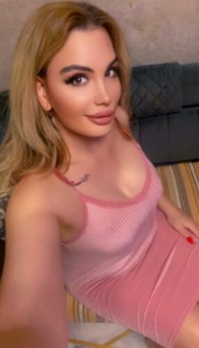 Bağırtarak Becermenizi İsteyen Şişli Escort Zeliha