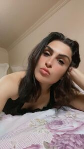 Çikolata Gibi Esmer Avrupa Yakası Escort Ülkü